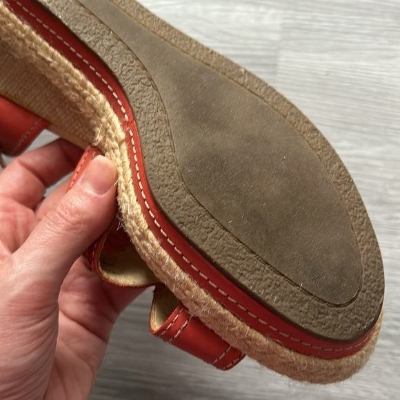 [7] L.L.Bean Women’s Buckle Ankle Strap Wedges Coral Pastel Red Orange - Picture 10 of 10